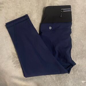 Lulu lemon short crops